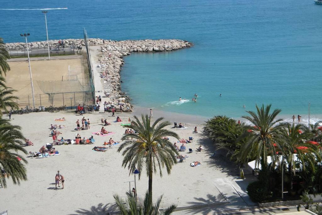app Le Rocazur avec piscine et parking en bord de mer à 500M du centre ville Menton Exterior foto